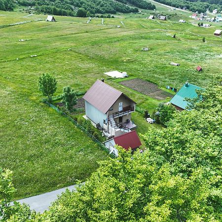 Guest House "Visnja" 자블야크 외부 사진